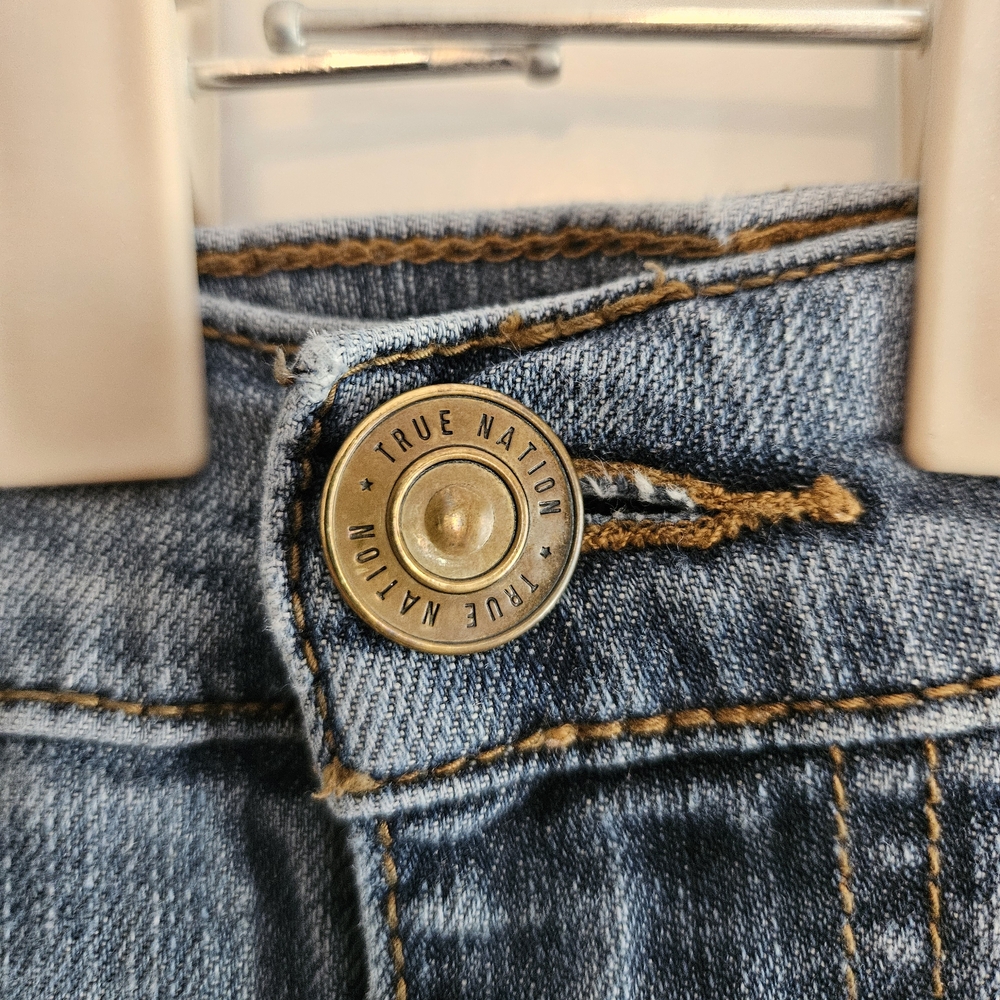 Classic Blue Men's Jeans - Picture 3 of 7